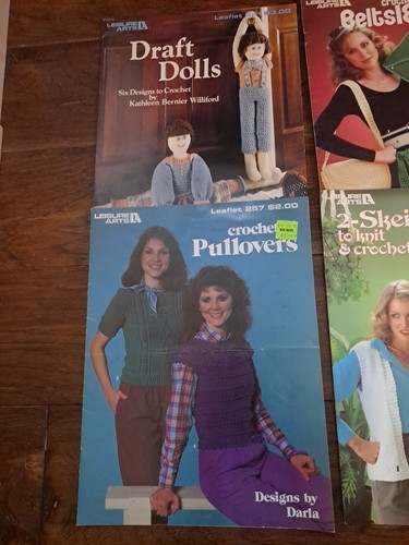 Lotto 8 libri e volantini vintage all'uncinetto arti tempo libero anni 70 80 90 bambole afghane - Foto 2 di 5