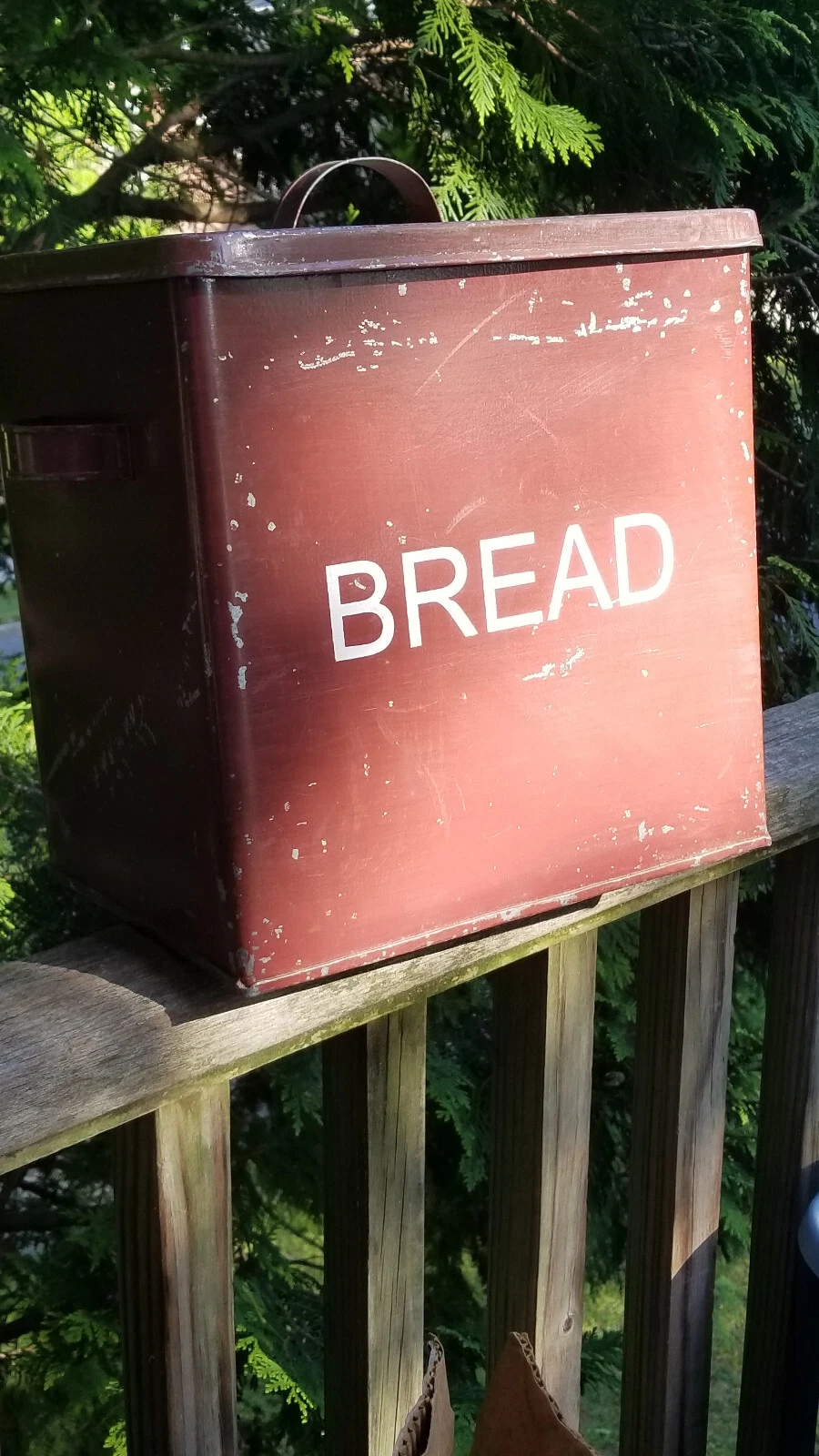 VINTAGE PAINTED METAL BREAD BOX WITH LID 13" X 9.25" X 13"