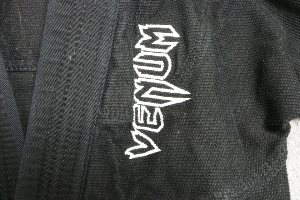 Jiu Jitsu Oficial Venum Contender Youth Tamanho C0 Preto - Imagem 3 de 4