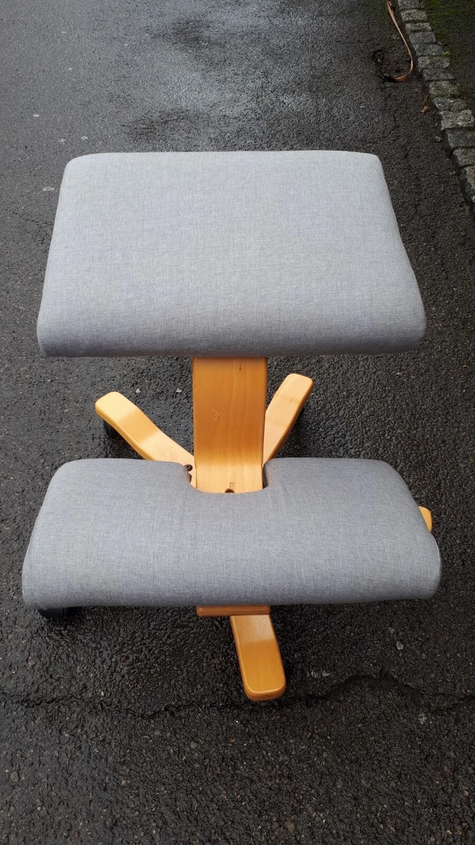 Stokke Varier Wing Adjustable Kneeling Chair Posture Ergonomic Grey fabric
