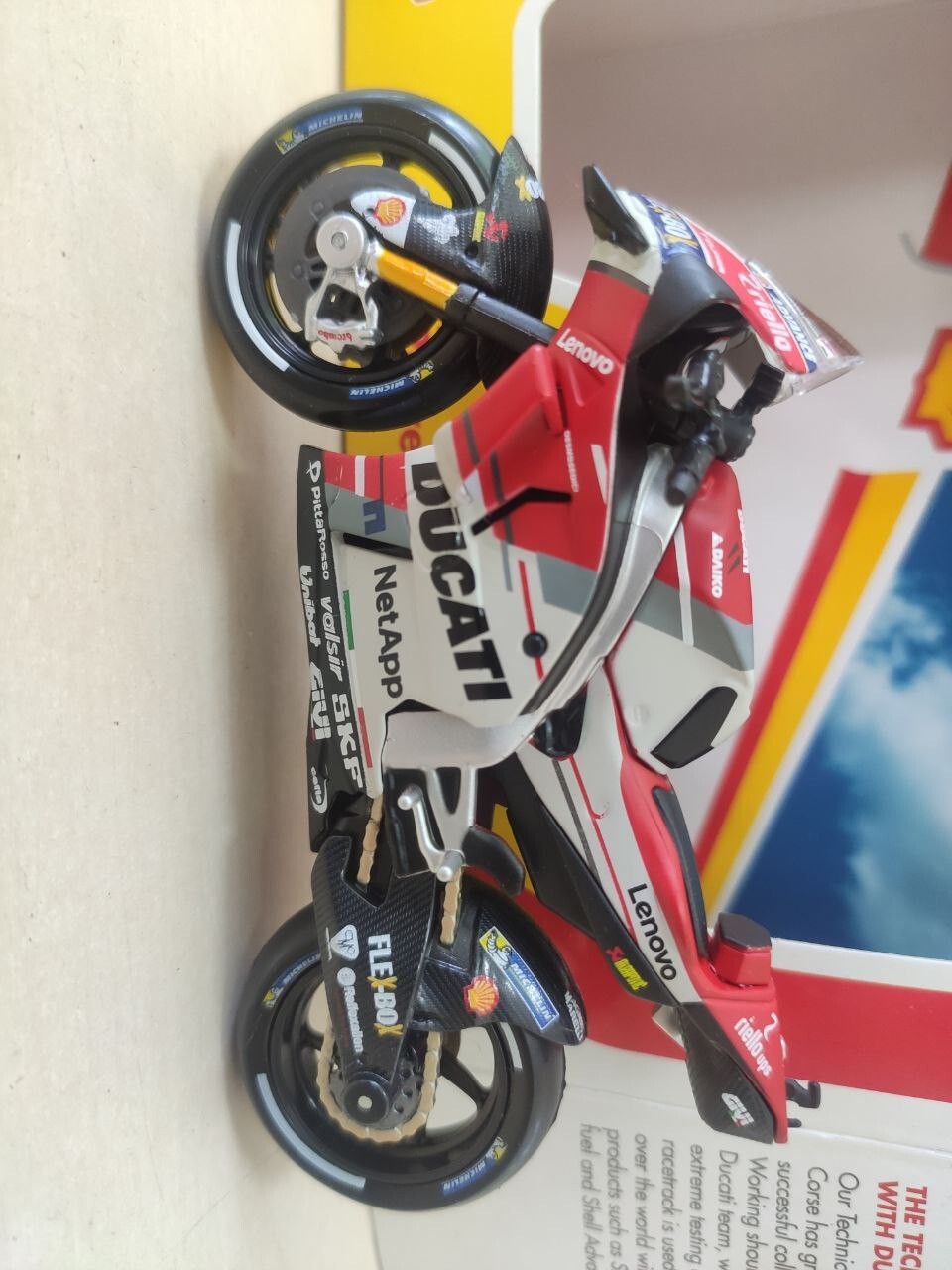 Picture 8 of 9