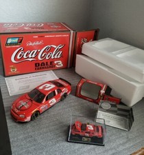 Dale Earnhardt 3 1998 Coke Chevrolet Monte Carlo Revell 1:24 Bank set 1:64 