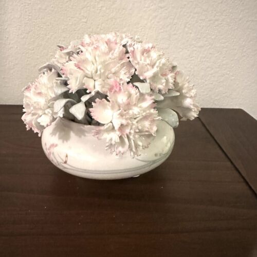Royal Doulton CARNATION Bone China Flowers Footed Bowl Figurine 1982