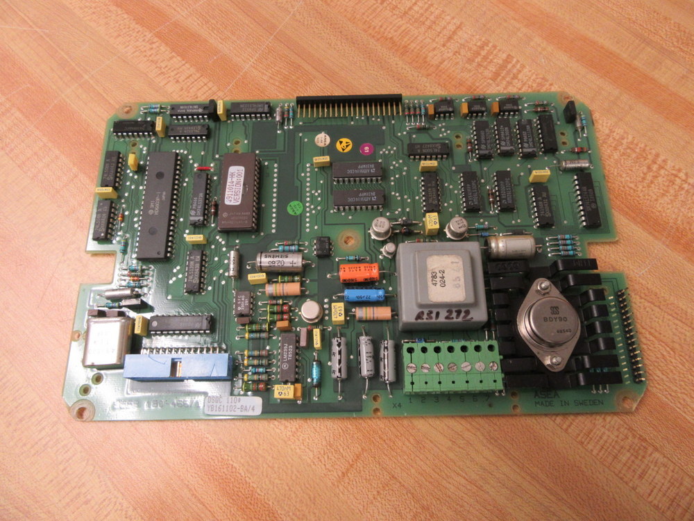 ASEA ABB 2668180-466/1 DSQC 110 Board YB161102-BA YB161102 ASEA ABB 2668180-466/1 DSQC 110 Board YB161102-BA YB161102