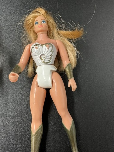 FIGURA PRINCESA DEL PODER MATTEL SHE-RA 1984 - Imagen 4 de 7