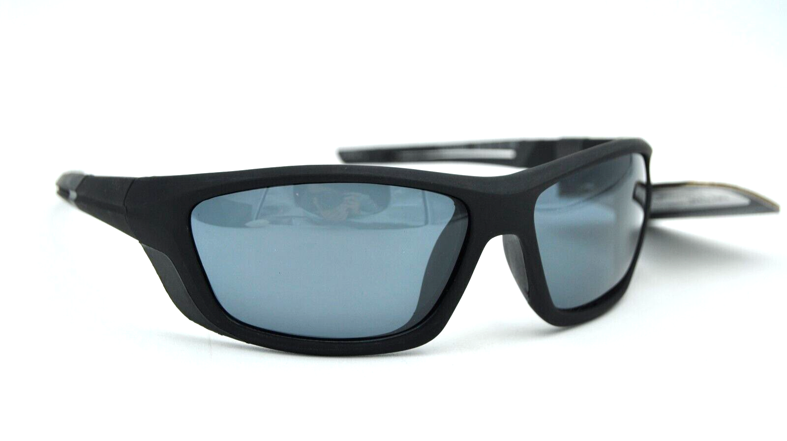Foster Grant Ironman ZEAL BLK POLARIZED Black Easy Clean Wrap Sunglasses 100 UV eBay