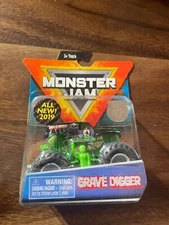 Monster Jam Grave Digger 1:64 Spin Master Monster Truck