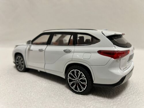 1/24 Toyota Highlander SUV Diecast Vehicle Model Car Toy Collectible Sound&Light - Picture 37 of 42