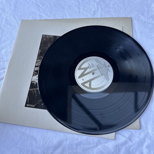 Peter Frampton - Somethin's Happening - UK 1974 - A&M Records – AMLH 63619 - VG - Picture 3 of 3