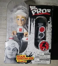 Tech Deck Pros Plan B Skateboard Ryan Sheckler  4" Figure Spin Master New B4