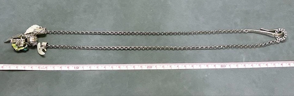 Collar de plata vintage diésel para hombre - Dije de placa con logotipo con motivo de plumas Foto 2 de 4