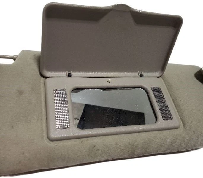 Parasol pasajero con iluminación compatible 03-05 SATURNO SERIE L 409072 Foto 2 de 3