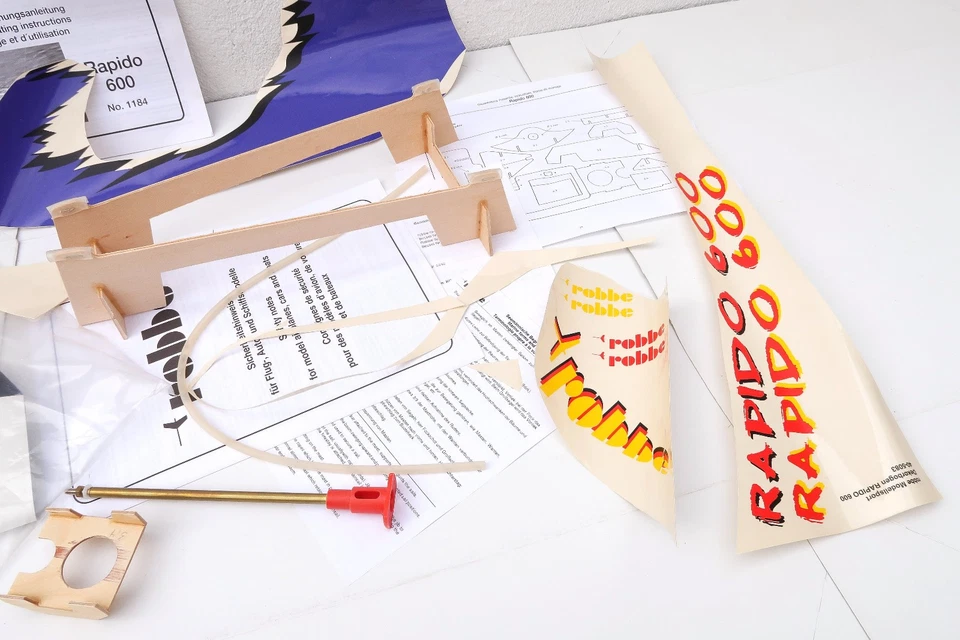 Robbe 1184 Rennboot Rapido 600 mit GFK-Rumpf - OVP - Bild 4 von 4