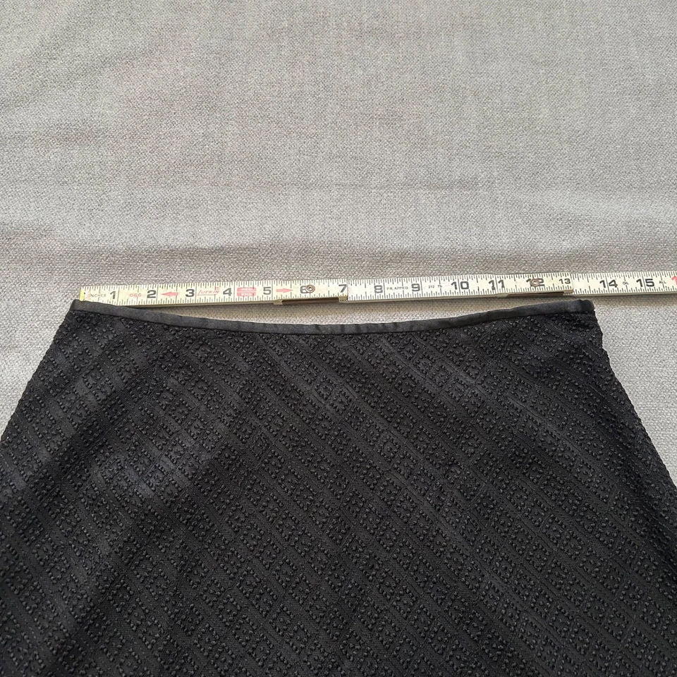 Falda vintage años 90 Y2K 6 negra texturizada punto suizo caprichoso grunge gótica NY & Co Foto 4 de 4