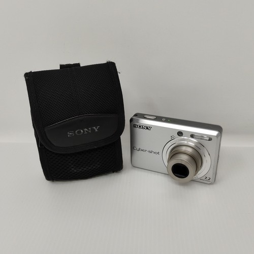 Sony Cybershot DSC-S730 Digitalkamera silber 7.2MP + Akkus & Tasche getestet