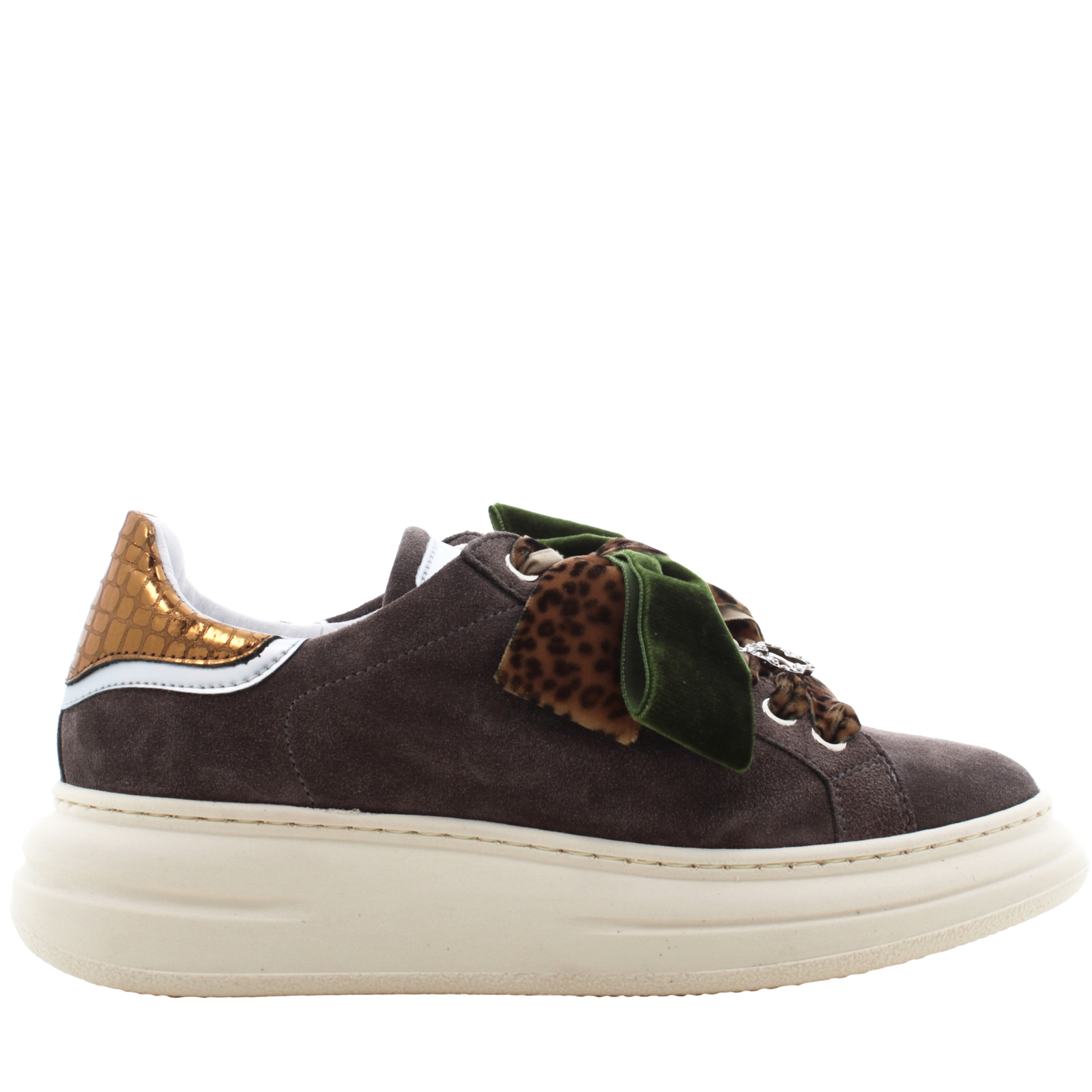 Meline A24g Niedrige Damen-Кроссовки BI 661-F FUMO 16890₽