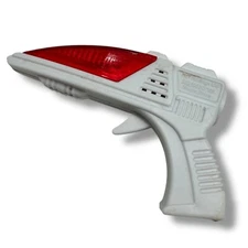 Vintage Small 3 1/2” Russ Berrie And Company Laser Space Gun Toy Item No. 18105