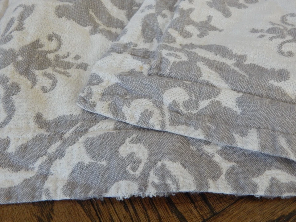 2 Gray & Cream Paisley POTTERY BARN 27 x 28 Euro Shams! - Image 2 of 4