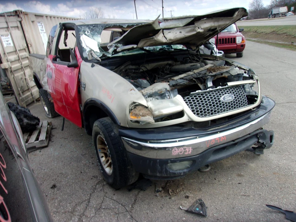 Used Engine Valve Cover fits: 1999  Ford f150 pickup Valve Cover Grade A - Image 4 of 4