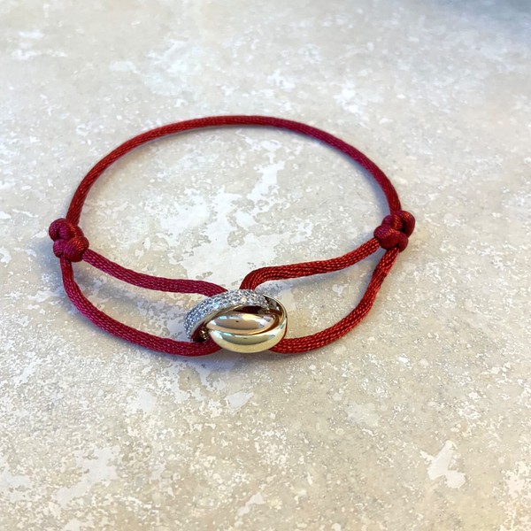 Alternate view of Trinity Stone Gold Plated Red String Free Size Everyday Bracelet Coloration