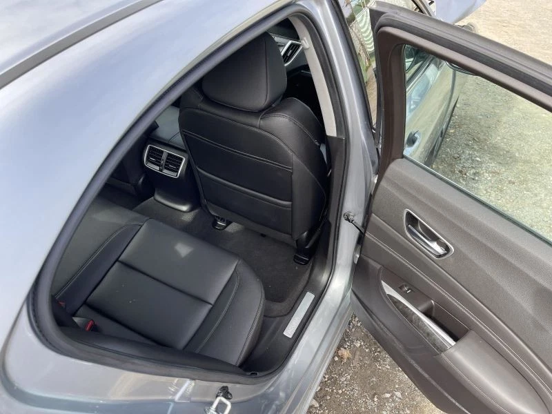 Balancín derecho Acura TLX 2015-2019 con poste plateado PC: NH830M 18 k -base- 49955 Foto 2 de 4