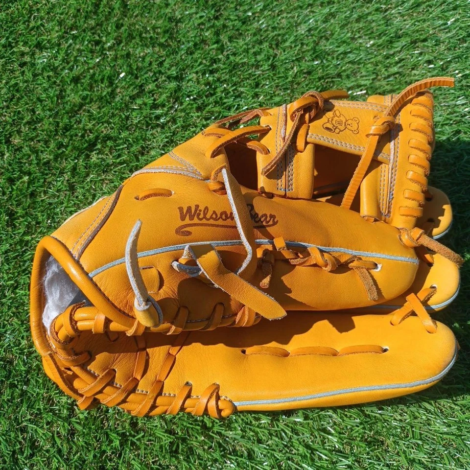 Guante de Softbol Wilson Bear Mujer Amarillo Modelo Infield Raro Japón Foto 3 de 4