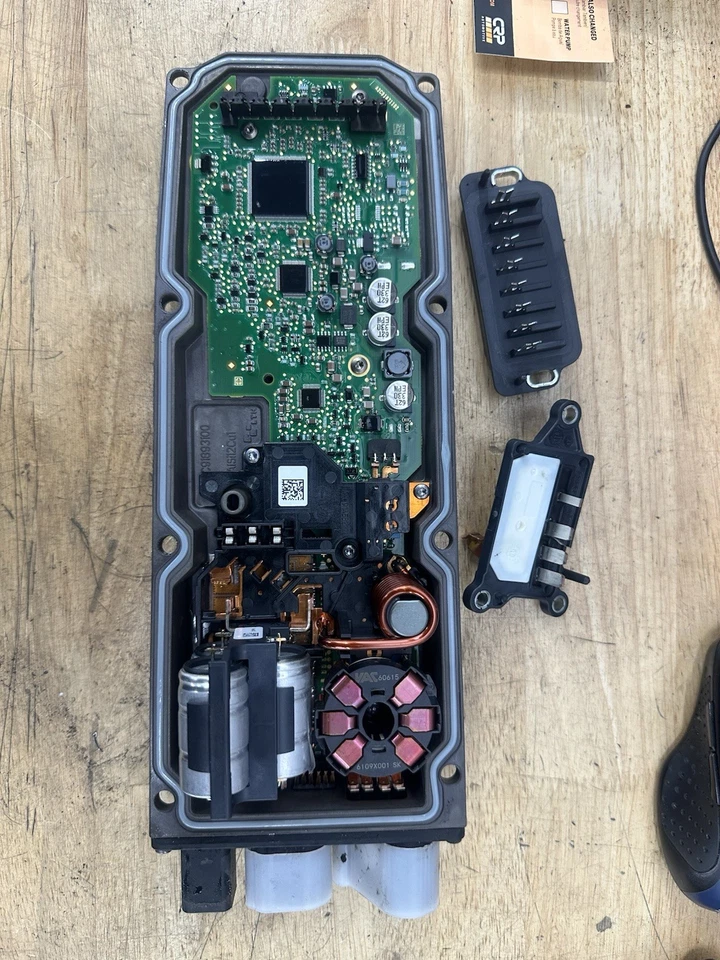 Módulo de cremallera y piñón de dirección 8K0909144Q para Audi A4,S4,A5,S5,RS4,RS5,Q5,RSQ5 Foto 3 de 4