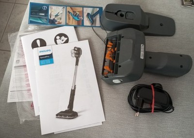 Staubsauger Philips Speedpro FC67xx Bürste/Ladegerät/Wandhalterung/Handbuch gebr