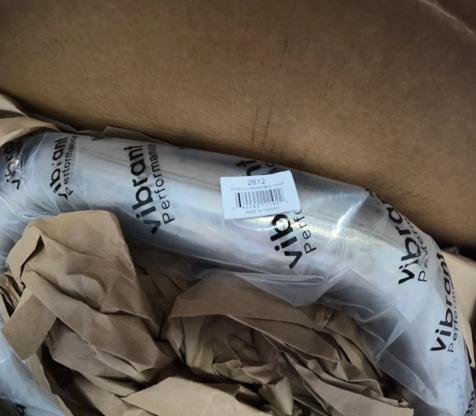 Vibrant (2612) 3.5in O.D. T304 SS U-J Mandrel Bent Tubing - Image 2 of 2