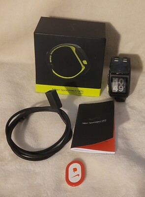 TomTom - Nike+ Sportwatch GPS - Black/ Volt Yellow. Complete Like New