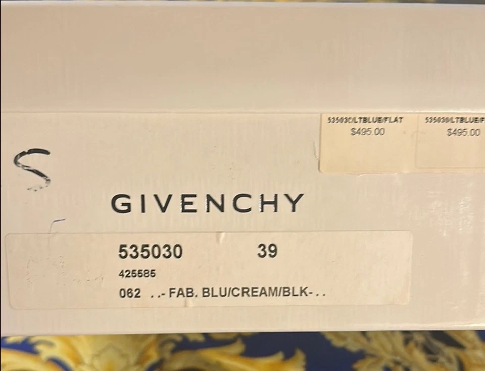 Zapatos de cachemira Givenchy para mujer talla 39 usados en excelente estado Foto 2 de 4