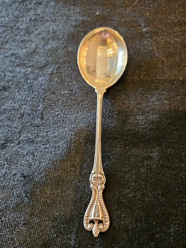 Towle Old Colonial Sterling Silver Bouillon Soup Spoon 5 1/4"