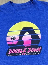 "Double Down Bike Shop Moab, Utah" Print T-Shirt Mens Sz XL, Lightweight, Blue