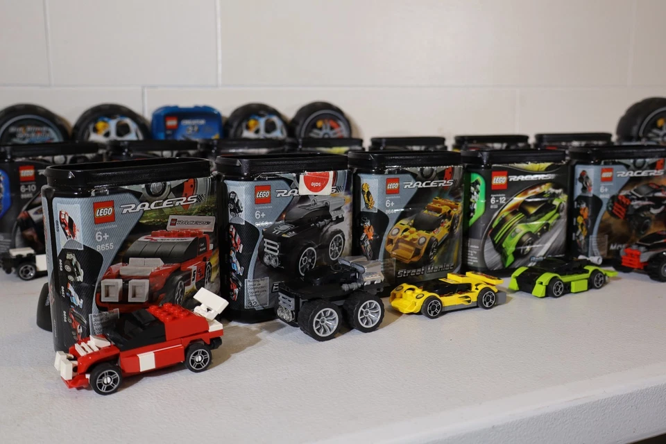 Lote de más de 20 coches LEGO Racers Foto 2 de 4