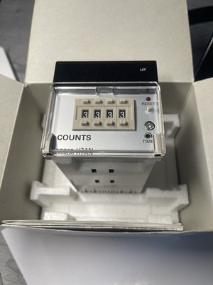 OMRON H7AN-4D Zähler 100-240VAC