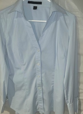 Express Design Studio Women s Blue Solid Button-Front Collared Shirt Medium