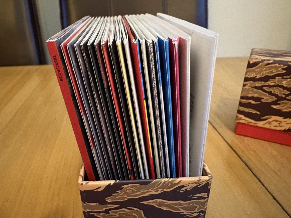 THE CLASH The Singles - 19-Disc CD Box Set (2006) Numbered Limited Edition - Image 4 of 4