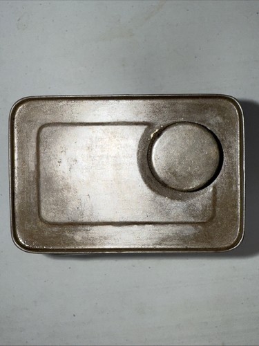 Antica insegna olio latta vuota Harness Oil Blacking Fiebing Chemical Company - Foto 7 di 8