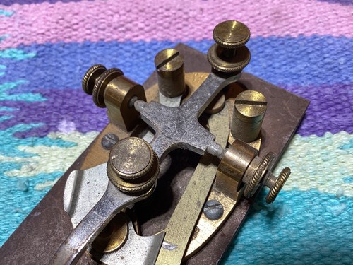 Vintage J H Bunnell Telegraph Key Morse Code Ham Radio Brass - Zdjęcie 4 z 4