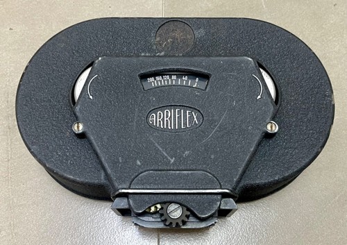Arriflex IIC 35mm Filmkamera mit zwei Magazinen - Bild 9 von 14