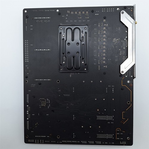NZXT N7 B650E AMD AM5 ATX Gaming Motherboard DDR5 Wi-Fi 6E - Black -NOT WORKING- - Afbeelding 7 van 7