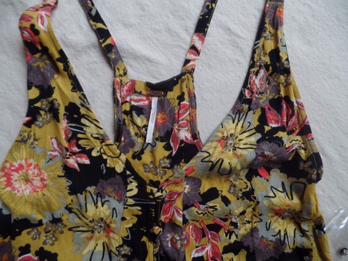 Abito Free People nuovo con bottoni davanti stampa fiori taglia 4 - Foto 4 di 5