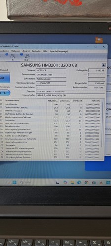 Acer Aspire 7250 G 17 Zoll 320 GB HDD WIN 7 Home teildefekt - Bild 2 von 9