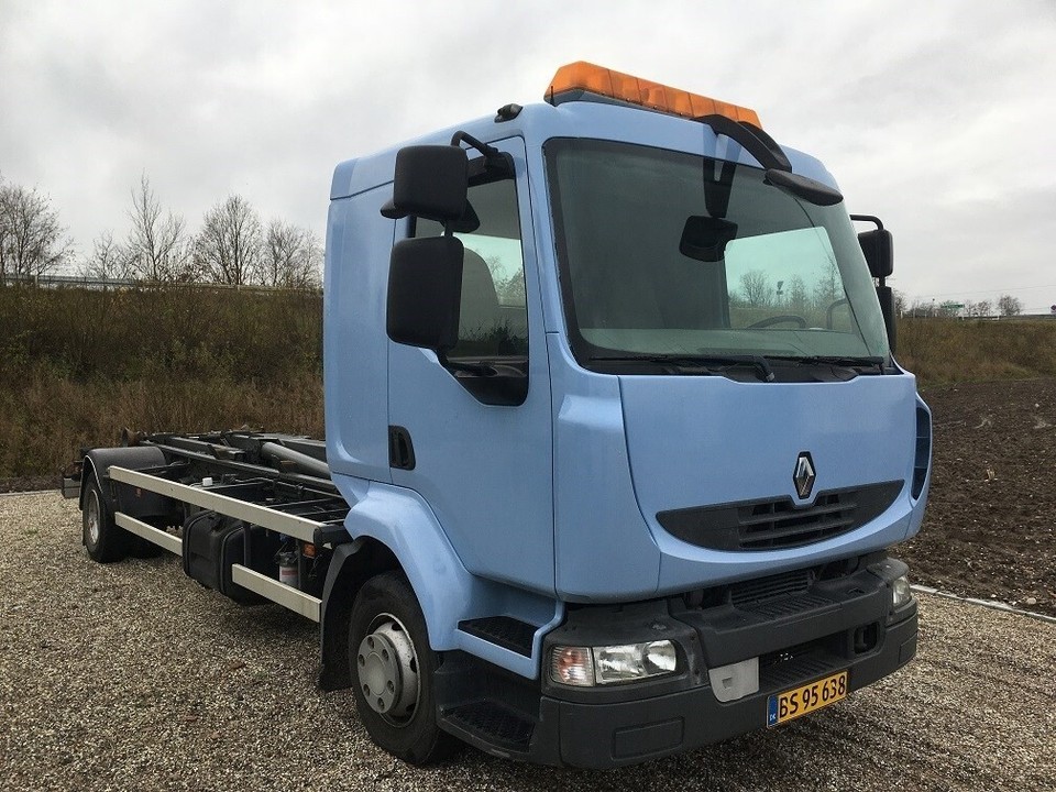 Фара renault midlum