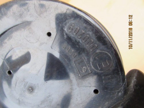 2006 AUDI A4 CABRIOLET LEFT & RIGHT LOW FREQUENCY TONE HORN 8H0951221 OEM - Picture 4 of 6