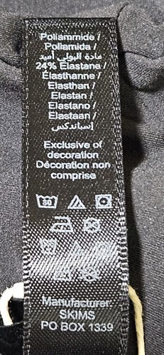 Skims Fits Everybody Langarm T-Shirt Gr. Small Onyx Kim Kardashian 56 - Bild 4 von 7