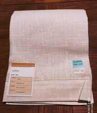 Asciugamani in lino orlo a giorno