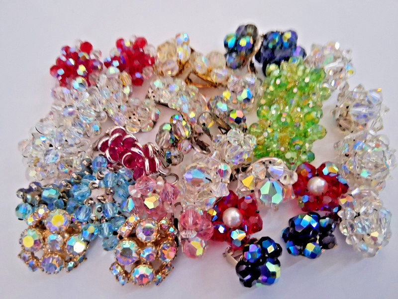Vintage Lot Jewelry Glass Crystal Aurora Borealis AB Cluster Clip On Earrings 17