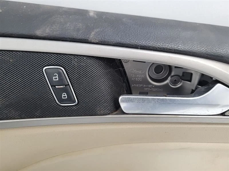 2013 14 15 2016 FORD FUSION RIGHT RH FRONT PASSENGER DOOR PANEL — 第 3/4 张图片