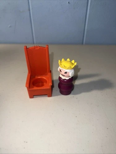 Vintage Fisher Price Little People Castle QUEEN & Throne Chair Purple Wood Body